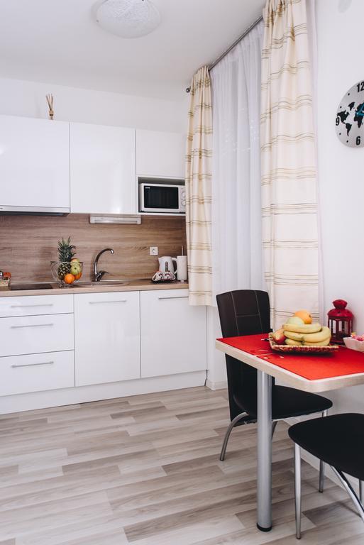 Apartments Borna Загреб Экстерьер фото