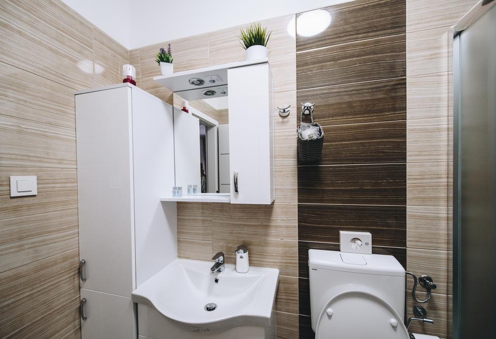 Apartments Borna Загреб Экстерьер фото